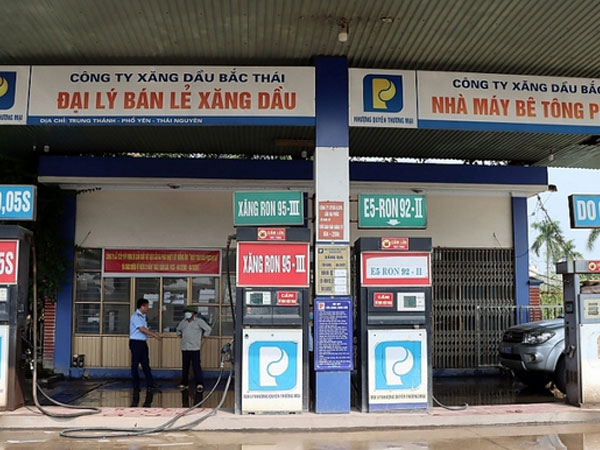 Giám sát hàng loạt cửa hàng xăng dầu ở Hà Nội, Vĩnh Phúc, Thái Nguyên
