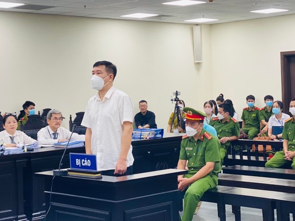 Cựu đại tá Phùng Anh Lê kháng cáo kêu oan