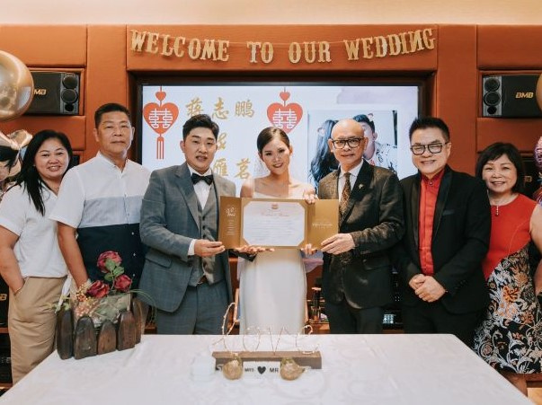 Lại chuyện 'sếp nhà người ta': Biết nhân viên khó khăn, sếp tặng 141 triệu đồng tổ chức đám cưới