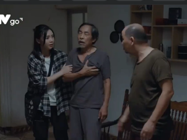 Gara hạnh phúc tập 15: Bố Sơn Ca quay về đòi bán nhà, anh em Khải đem tiền bỏ trốn