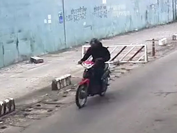 Clip: Cận cảnh người dân truy đuổi tên cướp ở Đồng Nai