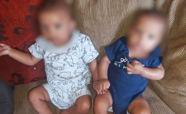 Cô gái 19 tuổi đẻ sinh đôi khác cha vì từng quan hệ tình dục với hai người đàn ông