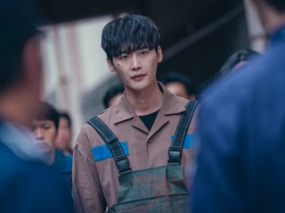Big Mouth ngày càng nhạt nhưng khán giả không thể đổ lỗi cho Lee Jong Suk, lý do là gì?