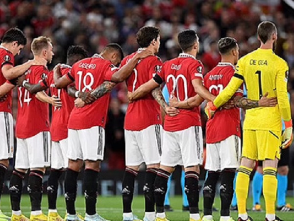 Các trận đấu của Man City, Man United, Liverpool ở cúp châu Âu có bị hoãn?