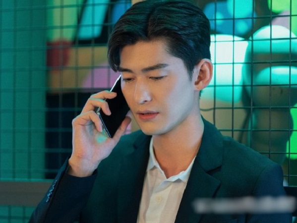 Trương Hàn bị chỉ trích vì cảnh quay thô tục, phản cảm