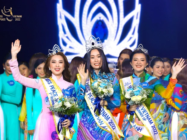 Hốt sạn chung kết Miss Peace Vietnam: Lồng tiếng vỗ tay, khóa bình luận, lan man về tiêu chí môi trường