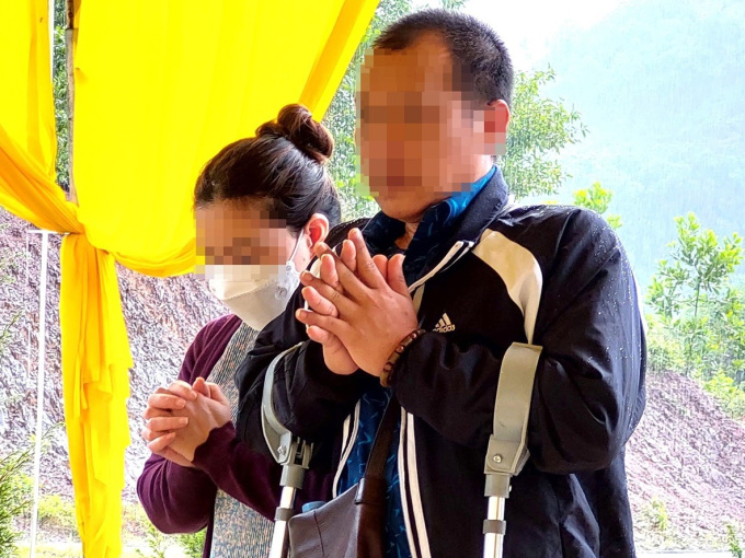 Hành tung bí ẩn của người đàn ông bị tố 'nhận con chữa bệnh, trả lại tro cốt'