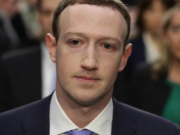 Chuyên gia Harvard: Mark Zuckerberg ngày càng đẩy Facebook vào ‘lụn bại’