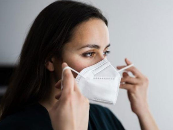 Những đối tượng, địa điểm bắt buộc phải đeo khẩu trang phòng chống dịch COVID-19