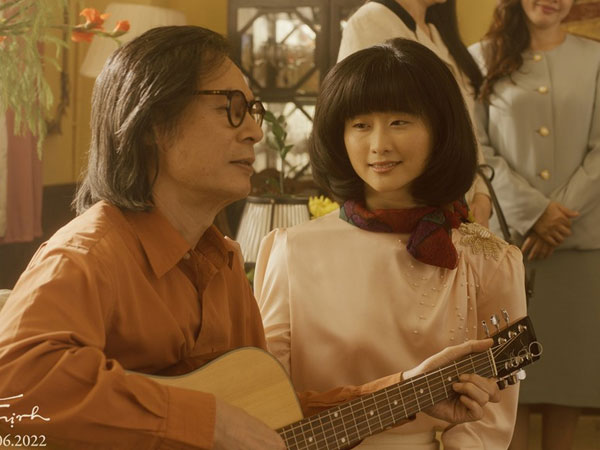 Giáo sư Michiko Yoshii yêu cầu nhà sản xuất 'Em và Trịnh' xin lỗi