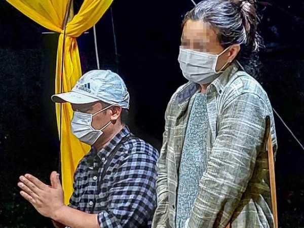 Vụ cháu bé bị thiêu không rõ ràng: Lời khai khó tin của người chở bình tro cốt