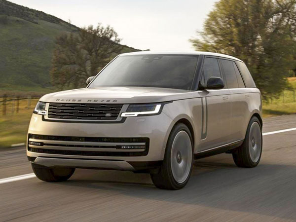 Vừa mới ra mắt, Range Rover 2022 thế hệ mới đã dính loạt lệnh triệu hồi
