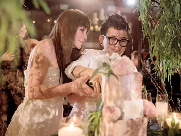Hé lộ loạt ảnh cưới lãng mạn của Phương Uyên - Thanh Hà ở Mỹ