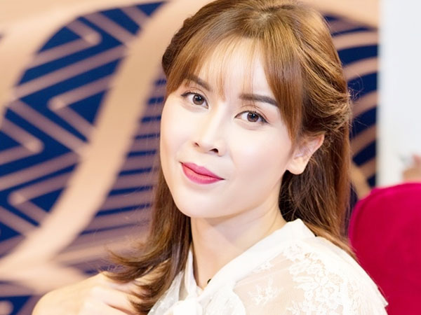 Vợ nhạc sĩ Hồ Hoài Anh bất ngờ chia sẻ: 'Khung trời nào chẳng có bão giông...'