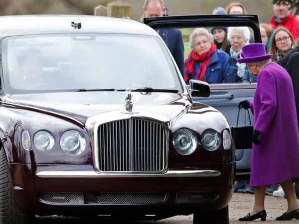 Xe bọc thép của Nữ hoàng Elizabeth II có gì đặc biệt?