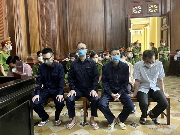 Đang xử vụ 'bán rẻ' hàng trăm nền đất ở TP HCM