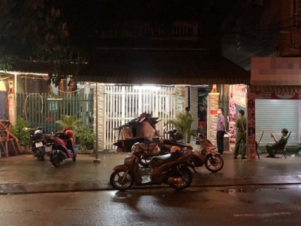 TP HCM: Nam thanh niên bị đâm tử vong khi nằm võng, nghi trả thù nhầm