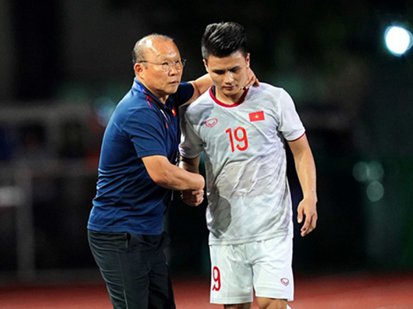 HLV Park Hang-seo: 'Quang Hải muốn đá AFF Cup 2022, sẽ nỗ lực thuyết phục Pau FC'