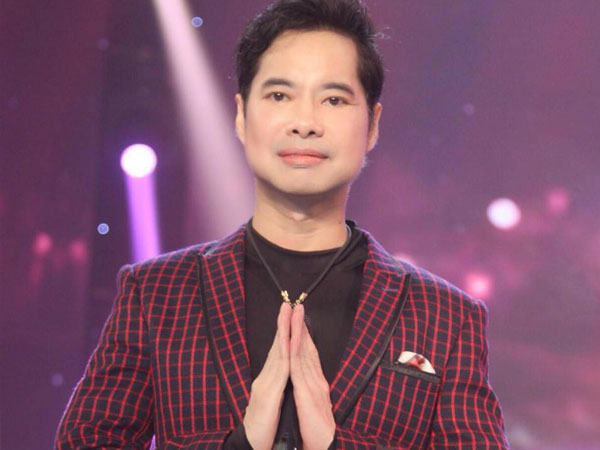 Danh ca Ngọc Sơn phủ nhận thông tin 'thuê giang hồ truy sát ai đó', khẳng định thương anh chị em nghệ sĩ như ruột thịt