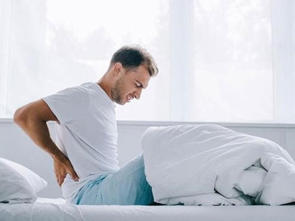 Sai lầm khi chọn đệm nằm khiến bạn cong xương sống, đau lưng và mất ngủ triền miên