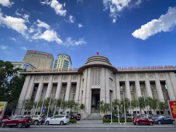 Ngân hàng Nhà nước tăng một loạt lãi suất điều hành từ ngày 23-9