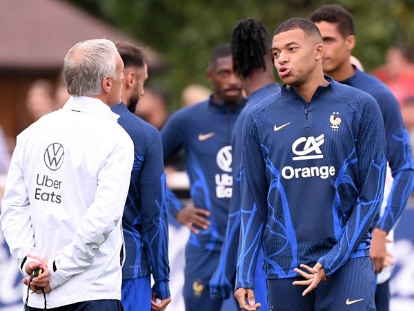 Không chỉ LĐBĐ Pháp, cả nhà tài trợ khủng cũng phải nhún nhường trước 'chủ tịch' Mbappe