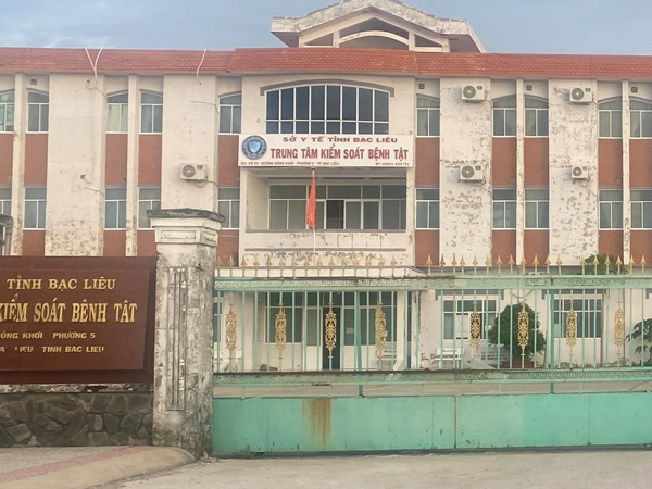 Kỷ luật cảnh cáo Giám đốc CDC Bạc Liêu do liên quan Việt Á