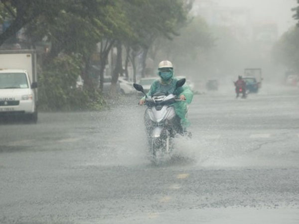 Không khí lạnh gây mưa rất lớn ở miền Bắc, miền Trung