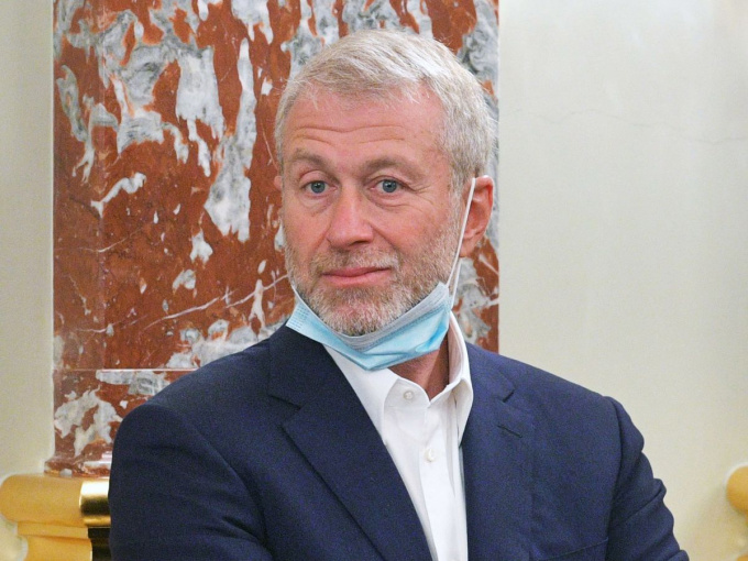 Tỷ phú Roman Abramovich 'hỗ trợ' Nga và Ukraine trao đổi tù binh