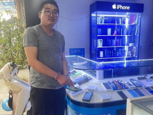 Truy xét thành công kẻ chuyên đưa bạn tình đồng tính vào khách sạn cướp tài sản
