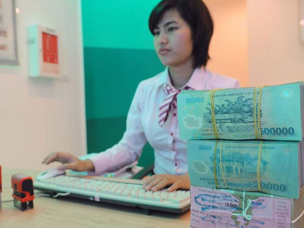 Tăng lãi suất để ổn định tỷ giá, hóa giải tâm lý 'kỳ vọng lạm phát'