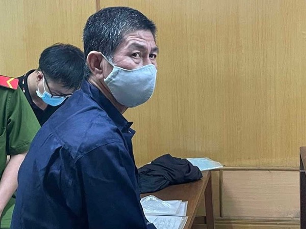 Không có tiền đóng viện phí, giết vợ rồi tự tử để giải thoát