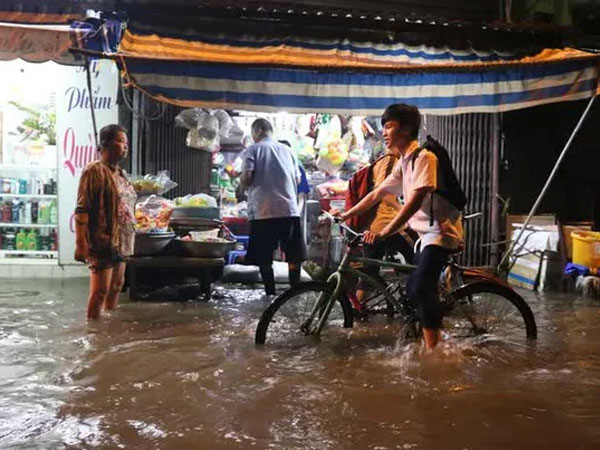 TP.HCM có nơi sẽ mưa rất to, đỉnh triều gần báo động 3