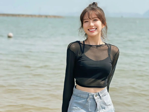 Vân Vân 'Thương ngày nắng về' khoe vẻ đẹp đời thực trong veo, không cần 'hở' vẫn chiếm trọn spotlight