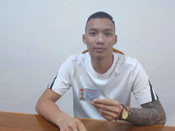 Công an bắt giữ một nam thanh niên được giải cứu từ Campuchia