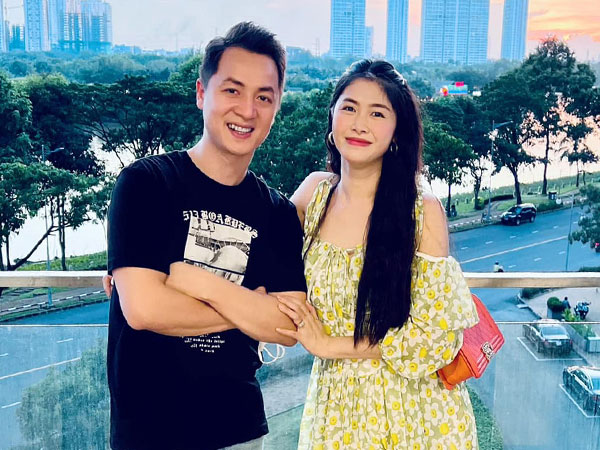 Quyên góp tiền ủng hộ miền Trung nhưng lại bị bắt bẻ chuyện không đến tận nơi giúp sức, bà xã Đăng Khôi phản ứng ra sao?