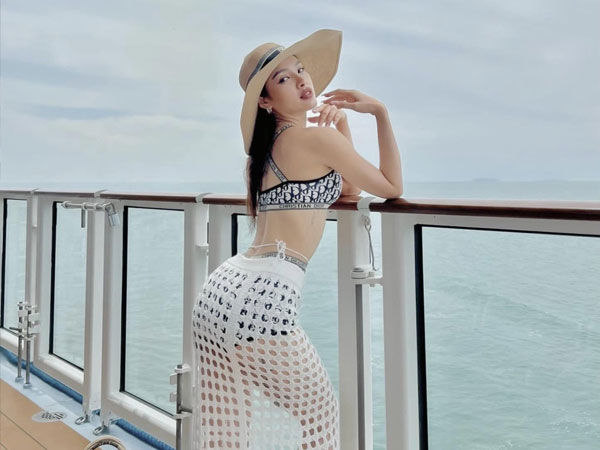 Bị nói được 'bao nuôi' vì ít hoạt động nghệ thuật nhưng liên tục check-in sang chảnh, khoe đồ hiệu, Phương Trinh Jolie phản pháo gắt
