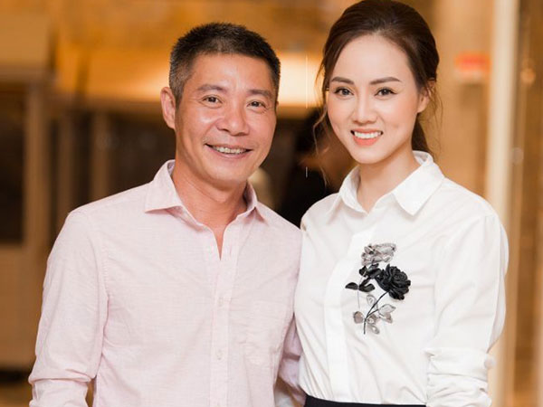 Bà xã NSND Công Lý đăng đàn ẩn ý về kẻ tiểu nhân, tiết lộ nhiều lần bị chà đạp