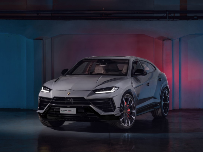 Lamborghini Urus S có giá từ 14,259 tỷ đồng, đắt hơn bản thường 1 tỷ đồng