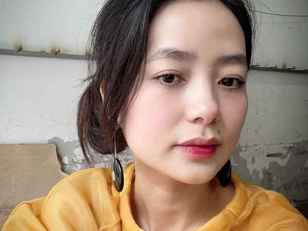 Chuyện tình công tử nhà giàu và hot girl, gần 2 thập kỷ trước đã rước dâu bằng xe BMW