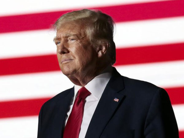 Ông Trump yêu cầu Tòa án tối cao can thiệp vào vụ hồ sơ mật bị thu giữ
