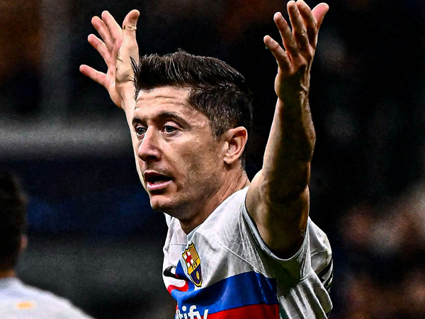 Thua cay đắng Inter Milan, Barcelona đối diện nguy cơ bị loại sớm