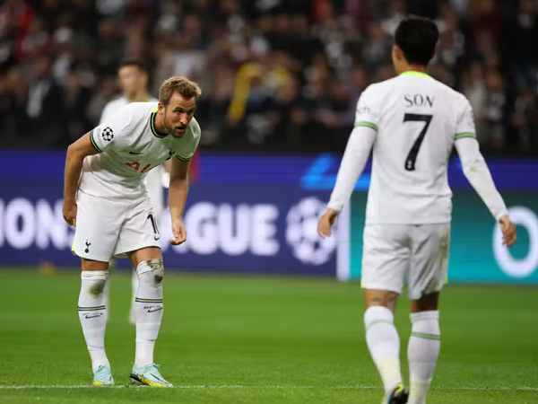 Son và Kane cùng vô duyên, Tottenham lại gây thất vọng
