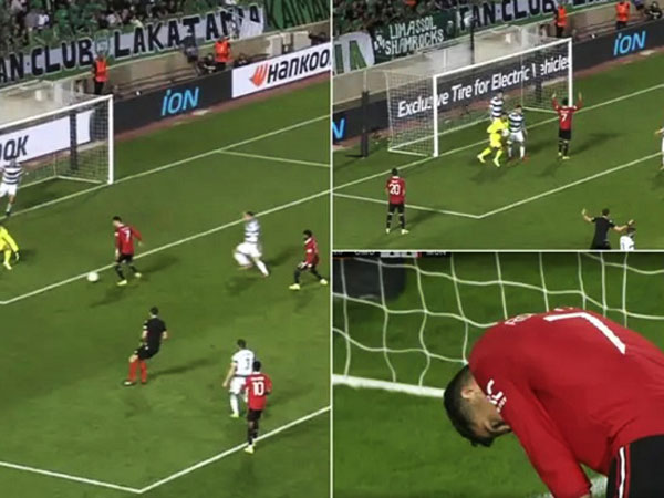 Ronaldo bị fan chê bai thậm tệ sau pha bỏ lỡ khó tin