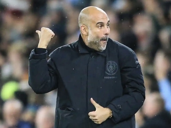 HLV Guardiola thừa nhận Man City yếu hơn Arsenal