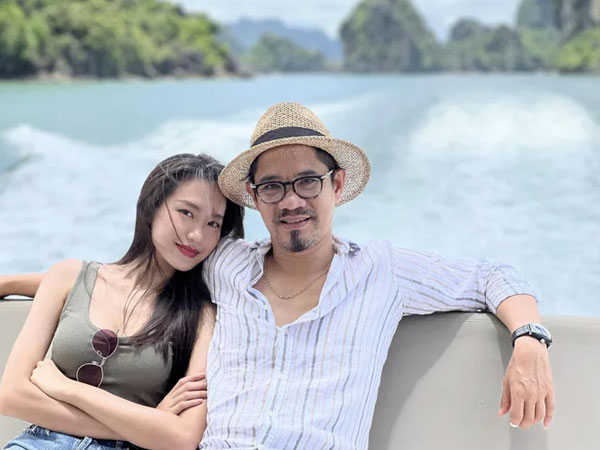 Doãn Hải My khoe ảnh bố đẹp trai như tài tử màn ảnh, netizens gật gù: 'Thảo nào'