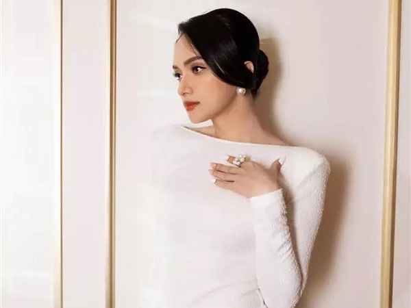 Hương Giang buồn và sốt ruột khi kênh Youtube bị 'bay màu'