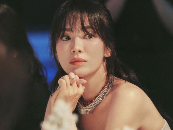 Song Hye Kyo bị Song Joong Ki 'hại', phim mới chưa kịp chiếu đã bị khán giả tẩy chay, quyết không xem
