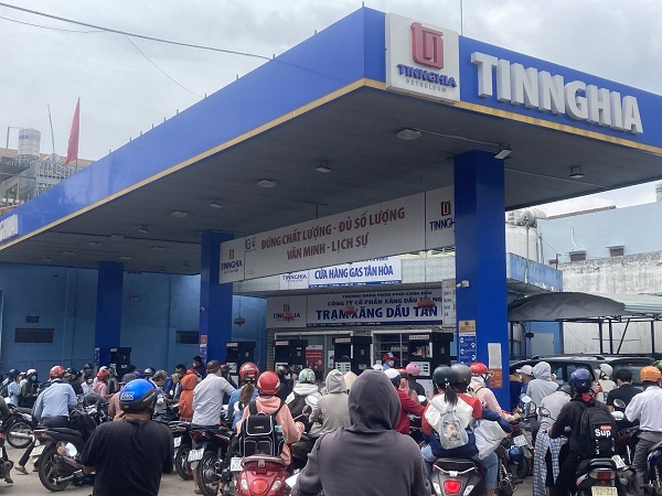 Cục Quản lý Thị trường thông tin về tình trạng của hàng loạt cửa hàng xăng dầu tại TP HCM