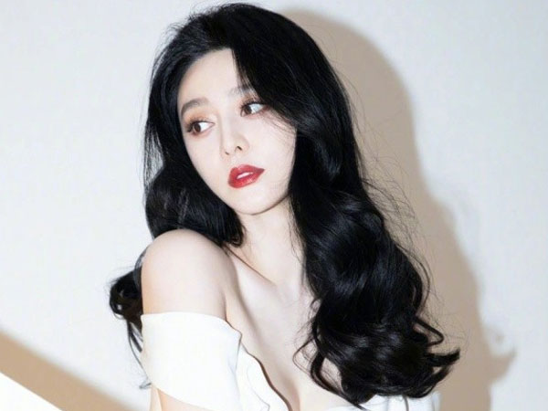 Phạm Băng Băng bất ngờ được tung hô tại nước ngoài, dân xứ Trung 'ngớ người'